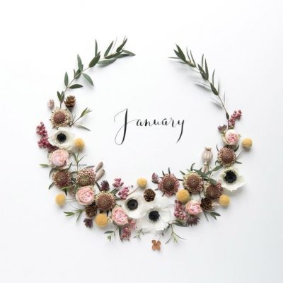 Hello January Wreath Images