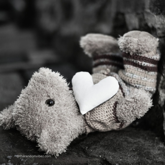 sad images for whatsapp dp​