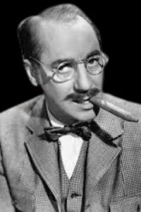 40 Best Groucho Marx Quotes Full of Wit, Humor, & Sarcasm